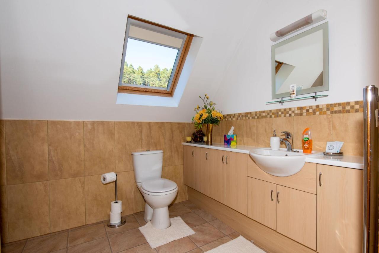 Tigh An Each B&B & Laggan Glamping นิวตันมอร์ ภายนอก รูปภาพ